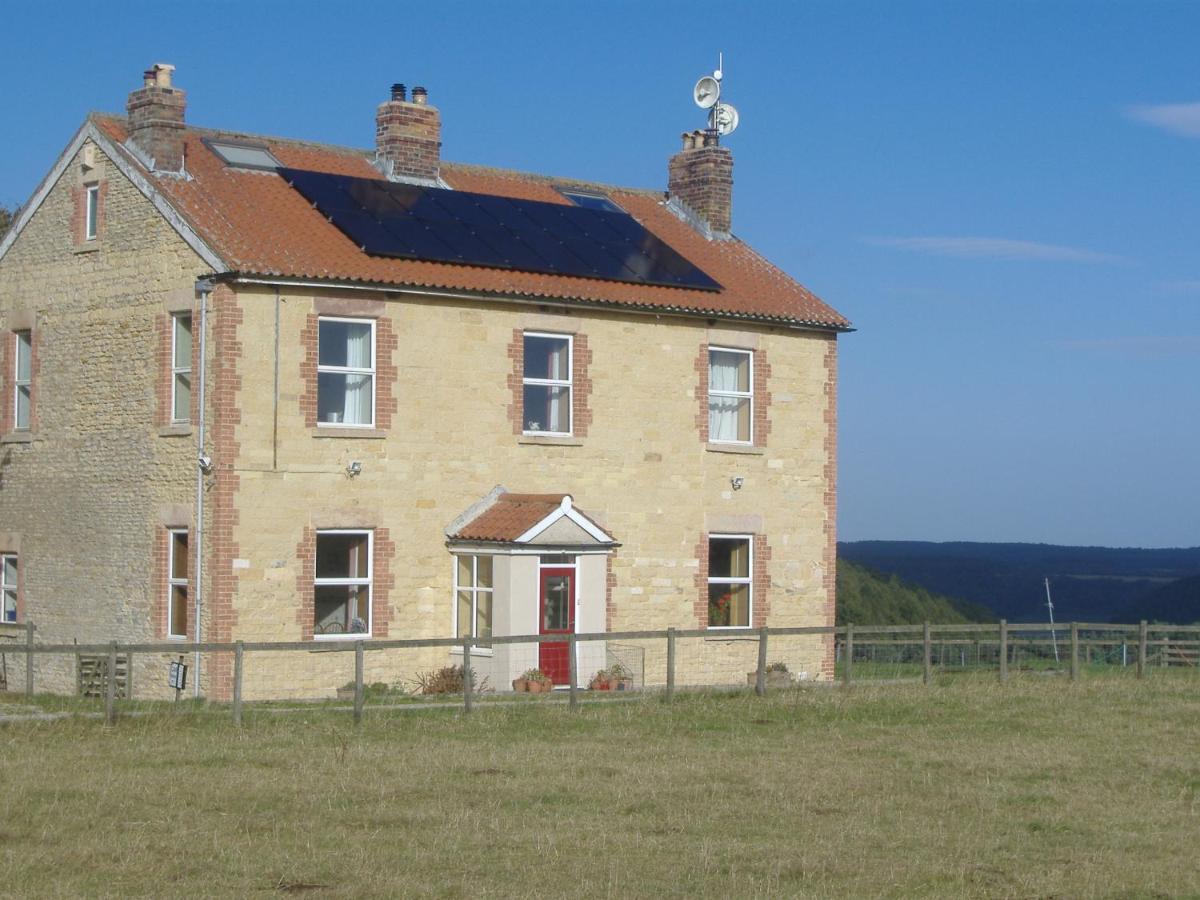 South Moor Farm Bed & Breakfast Скарбъро Екстериор снимка